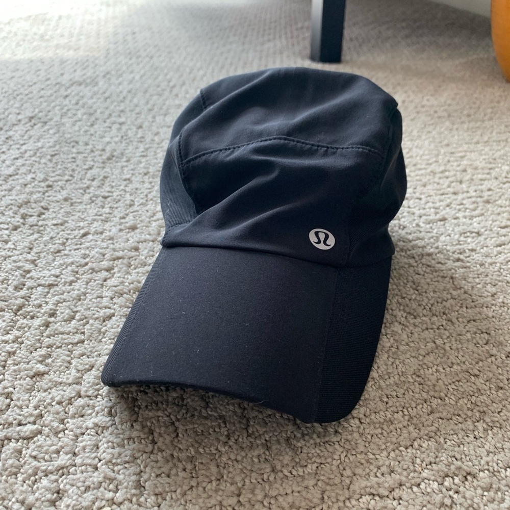 EUC lululemon men’s dry fit hat